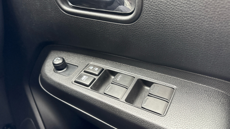 Suzuki Ignis 1.2 Dualjet 12V Hybrid SZ5 5dr Petrol Hatchback